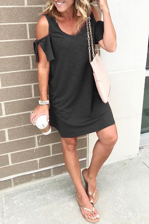 Heididress V Neck Cold Shoulder Solid T Shirt Dress