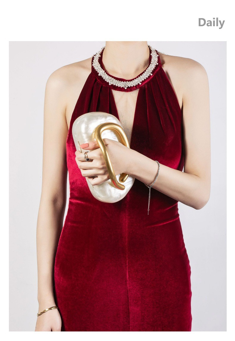 Heididress Trendy Chain Metal Handle Evening Handbag